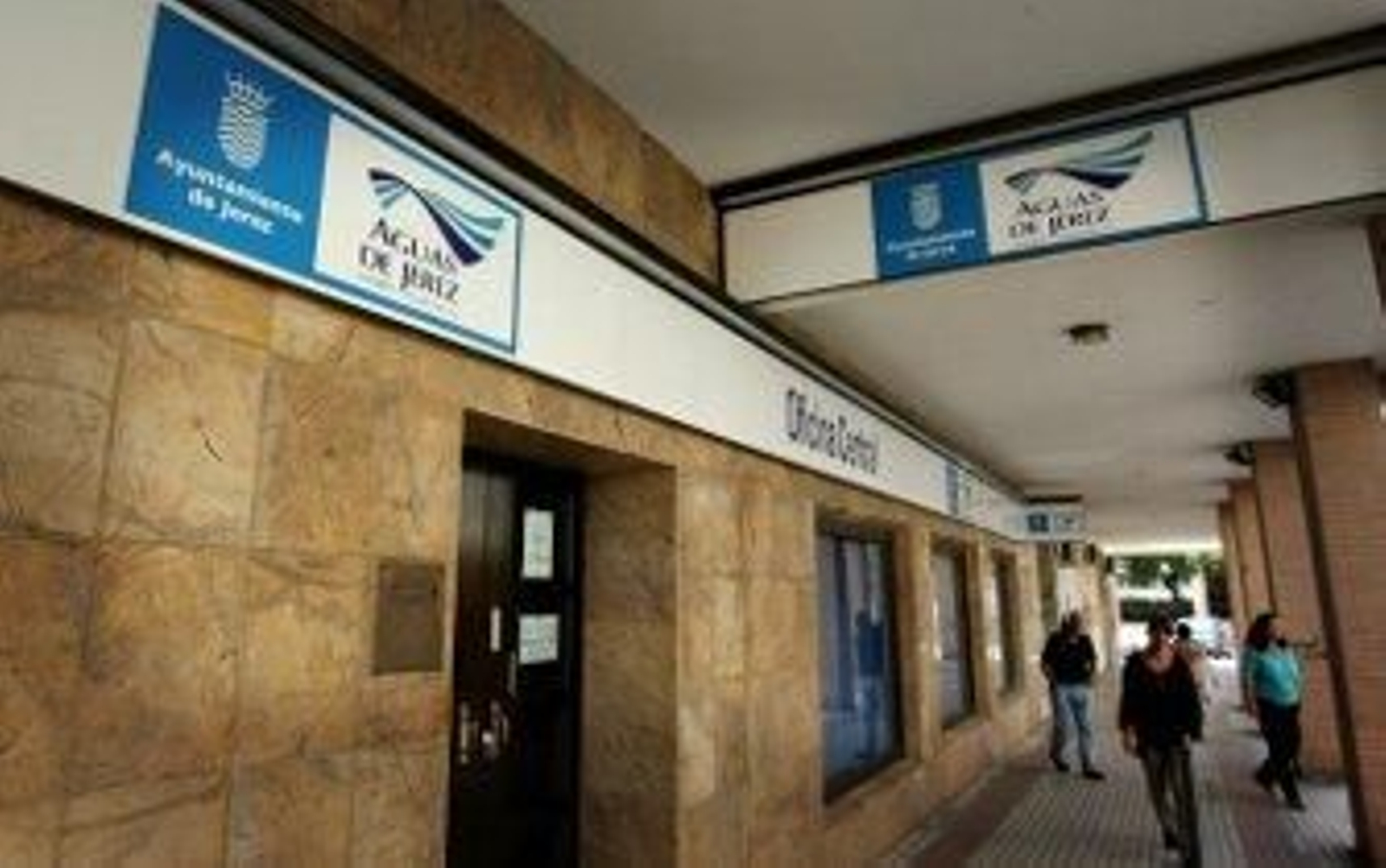 La gestión del agua, a un paso de estar en manos privadas