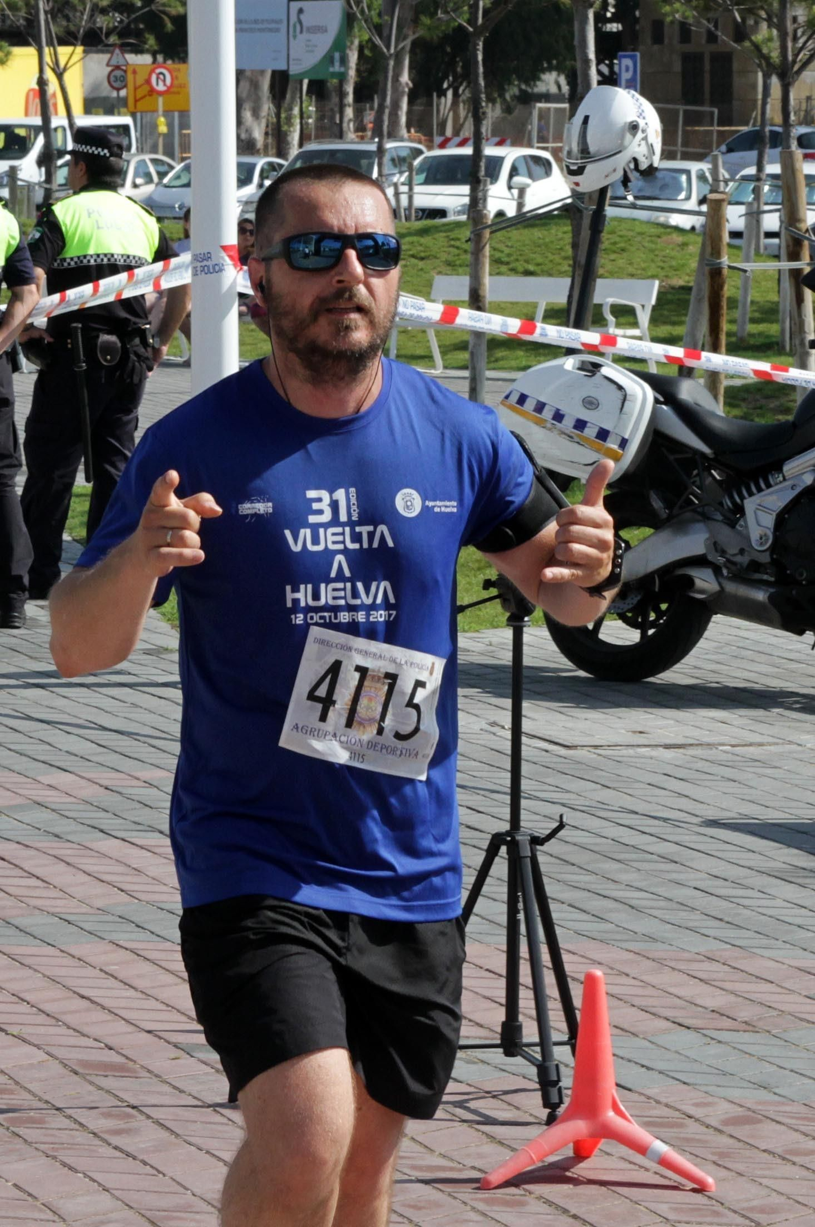 Imágenes de la Carrera Solidaria Ruta 091 organizada por la Policía Nacional