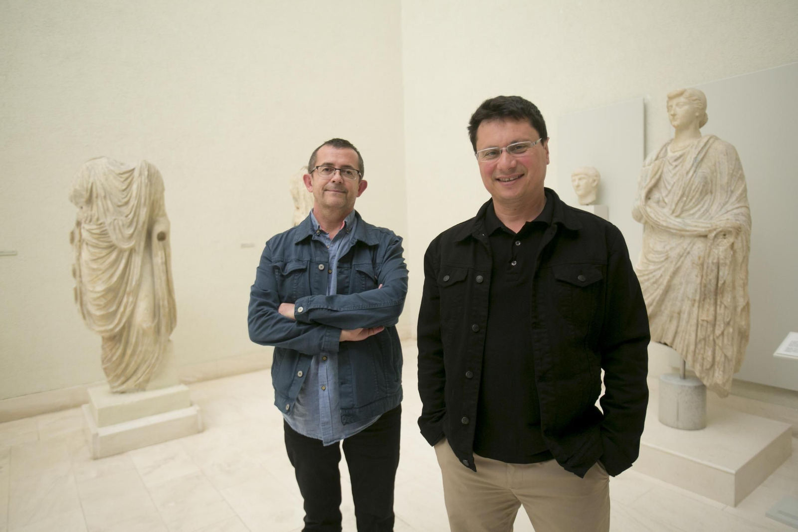 Antonio Serrano Cueto (catedrático de Latín ) y Rafael Gallé (catedrático de Griego ), en una imagen de archivo.