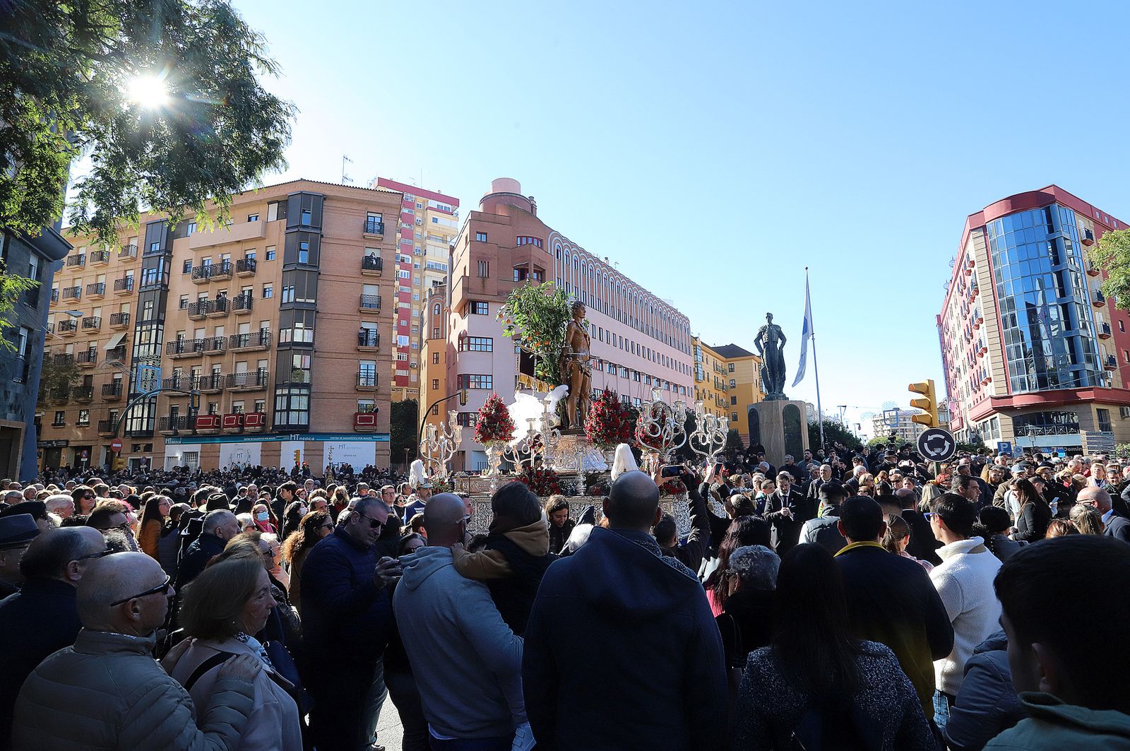 Imágenes de la procesión de San Sebastián en Huelva
