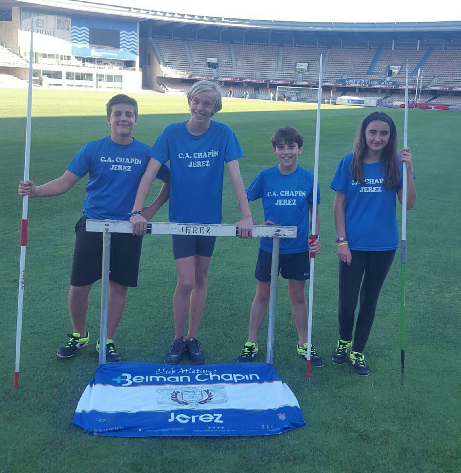 José Antonio Rosado, Manuel  Villalobos, Jaime Benítez y Sheila Herrera, atletas del CA Beiman Chapín Jerez con mínima para el Nacional Sub-14.