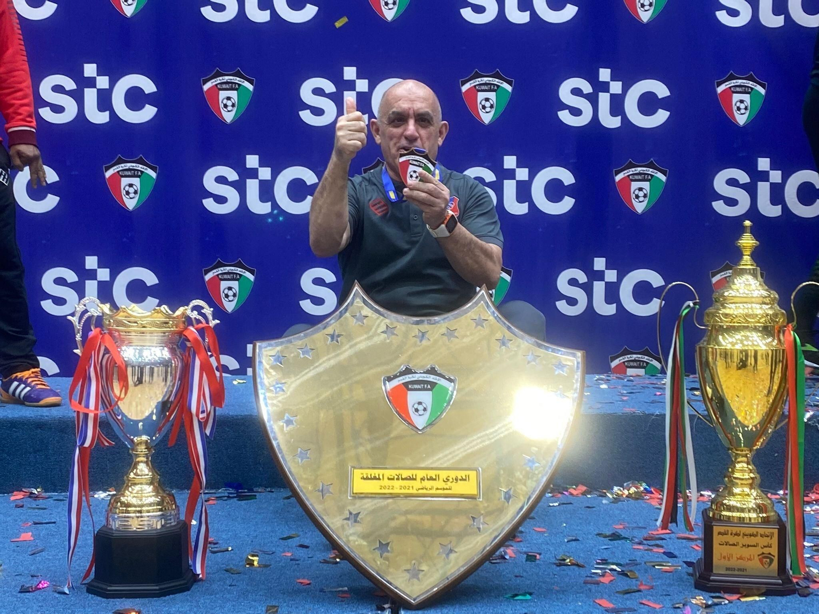 El español Luis Fonseca gana Liga, Copa y Supercopa en Kuwait