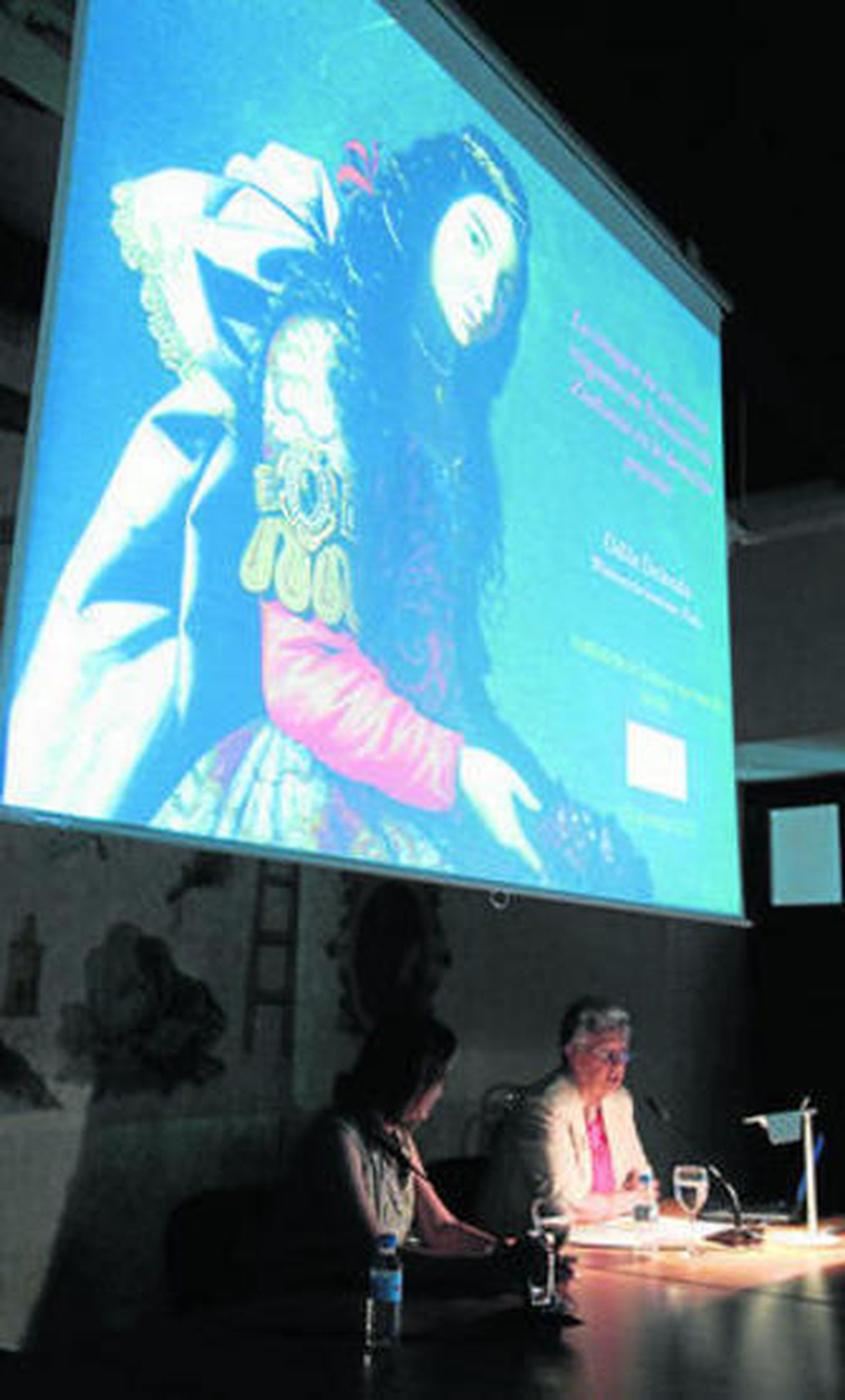 Odile Delenda (derecha) con Sánchez Estrella, en el acto.