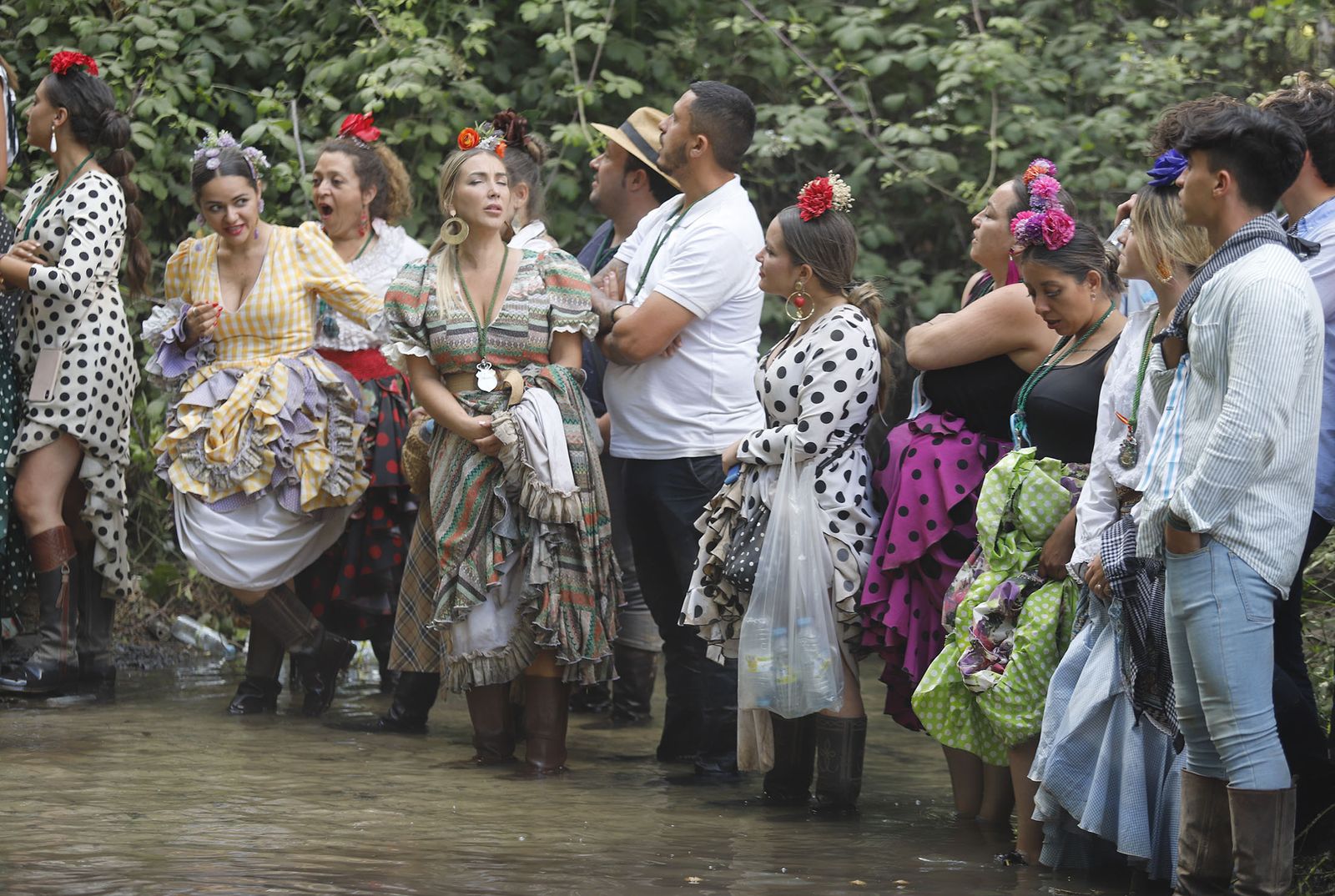Imágenes de la Hermandad de Huelva a su paso por El Charco