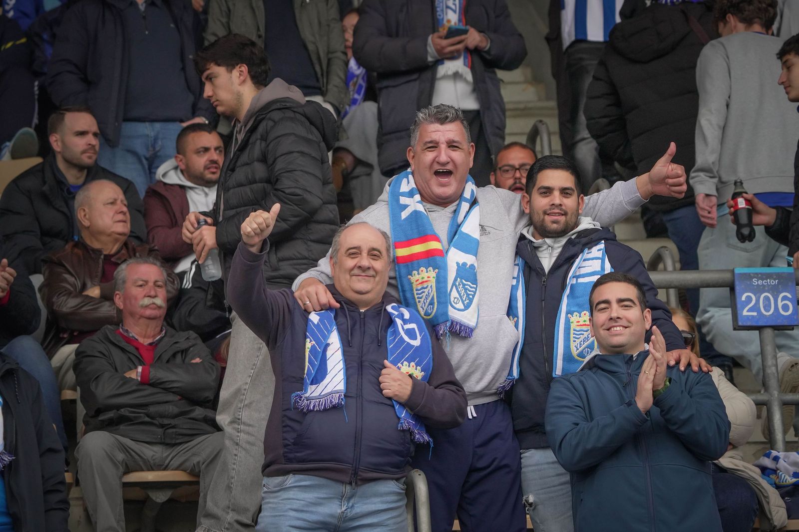 Búscate en el partido del Xerez CD - UD Melilla