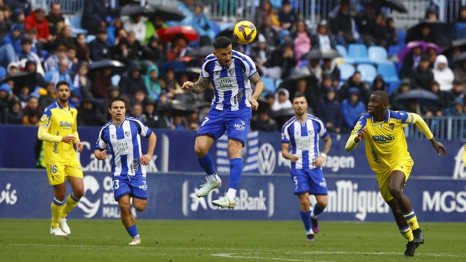 El Málaga CF-Cádiz, en fotos