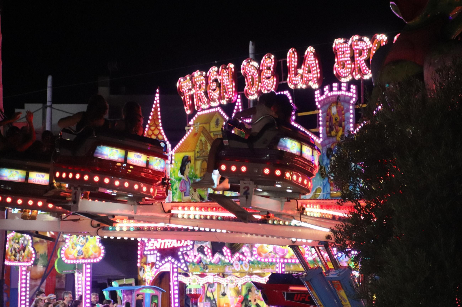 Las mejores fotos de la inauguración de la Feria de El Santo de Montilla Las mejores fotos de la inauguración de la Feria de El Santo de Montilla