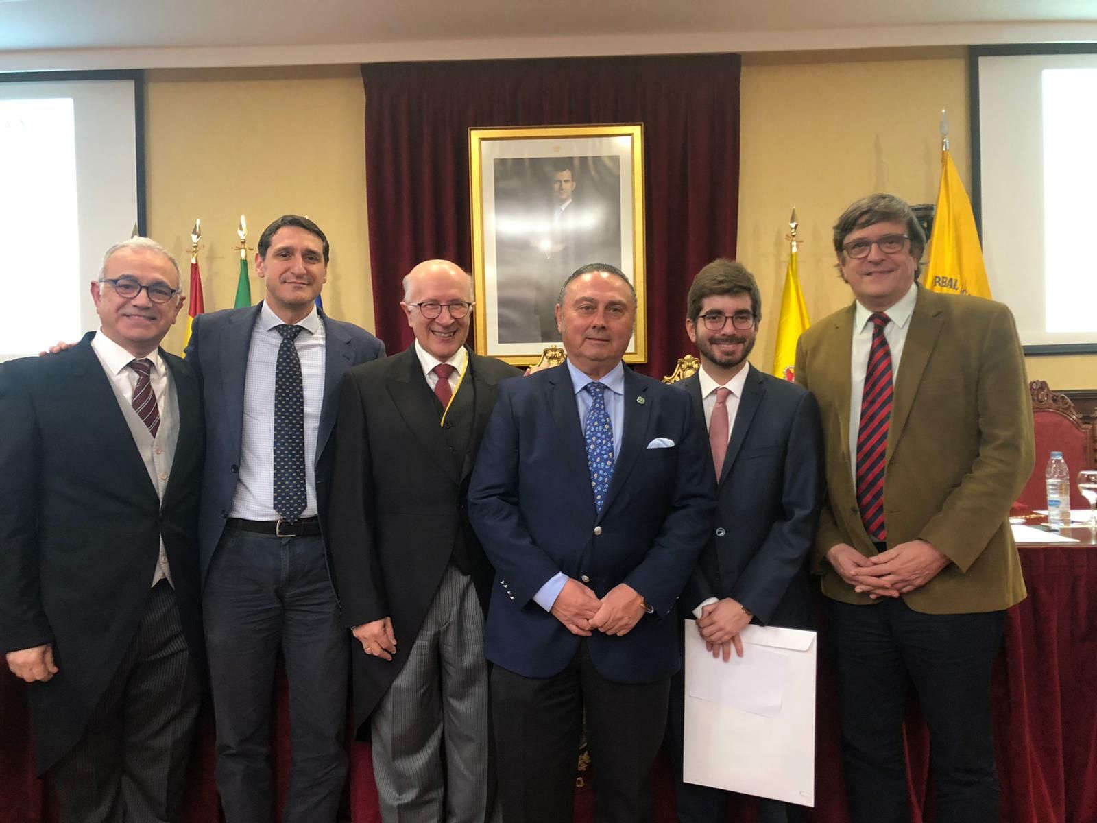 Un momento de la entrega de premios en la Facultad de Medicina de la UCA.