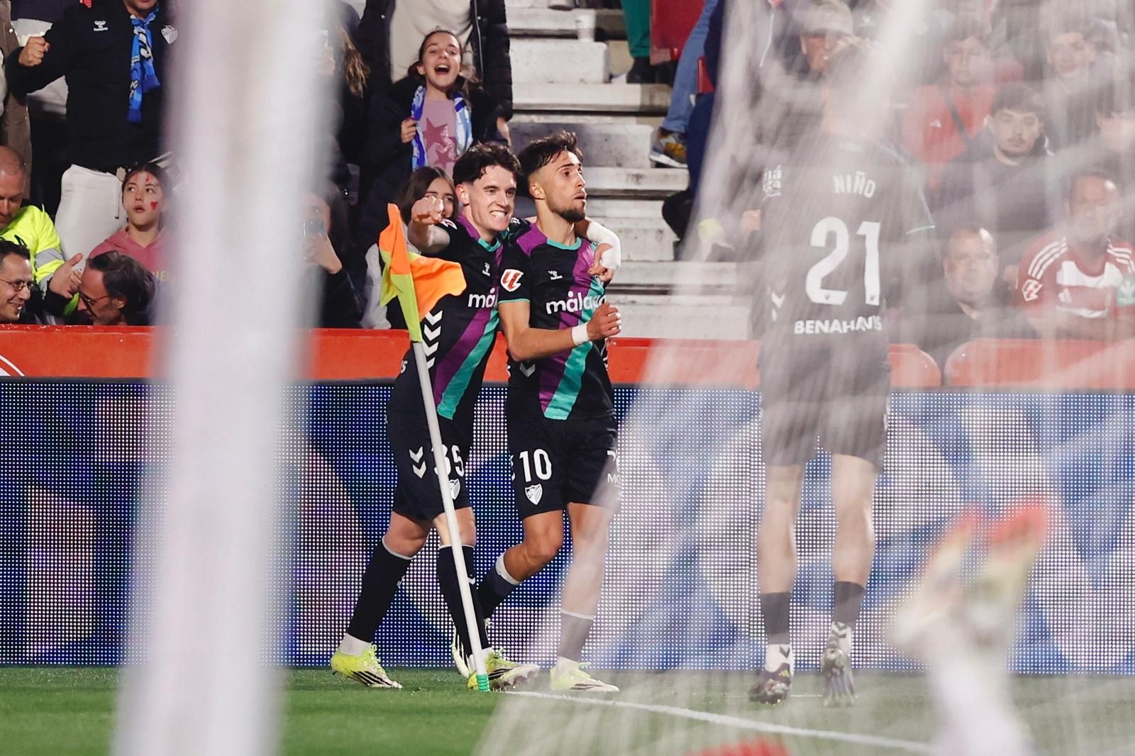 El Granada-Málaga CF, en fotos