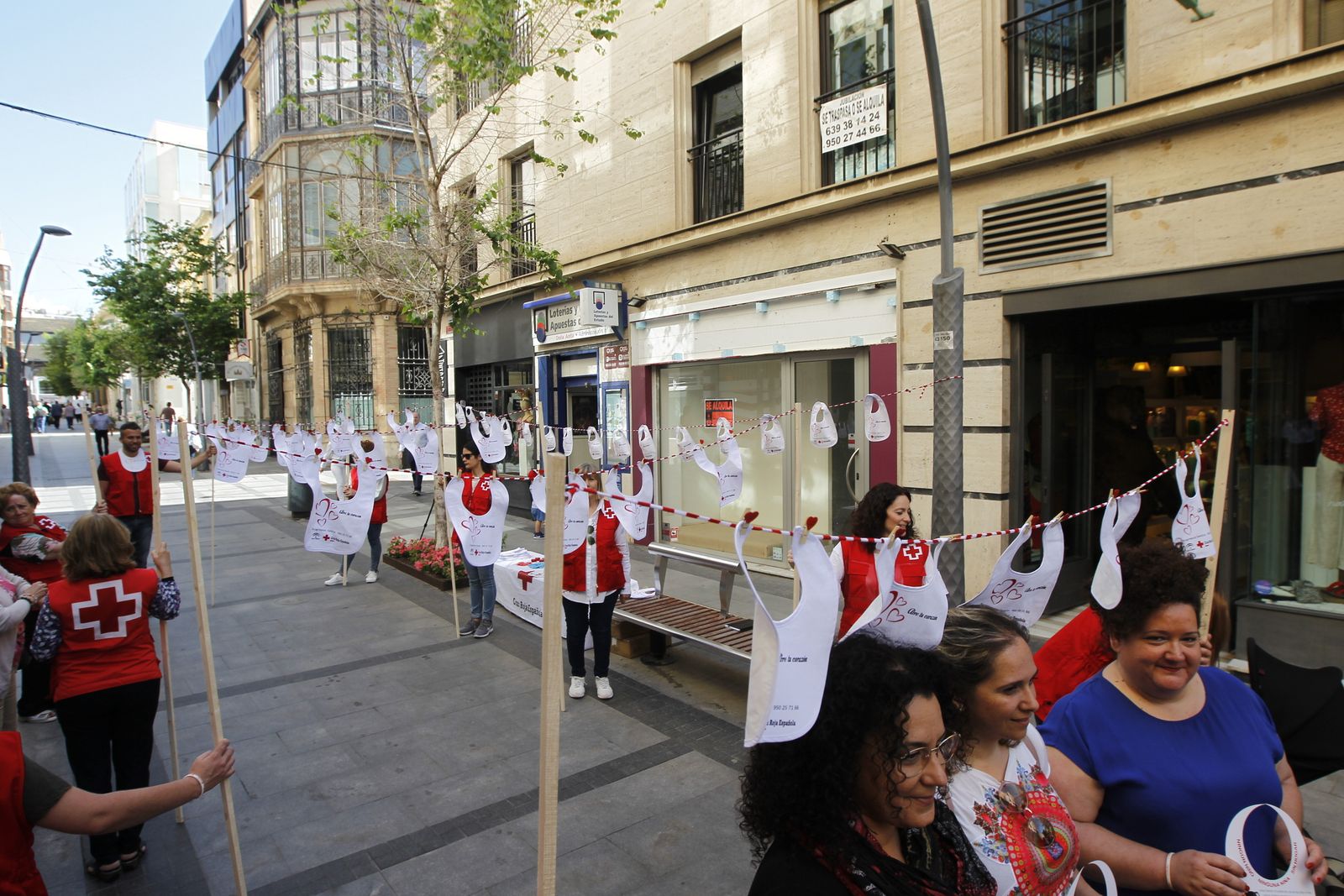 Programa acogimiento familiar.  Cruz Roja Almería