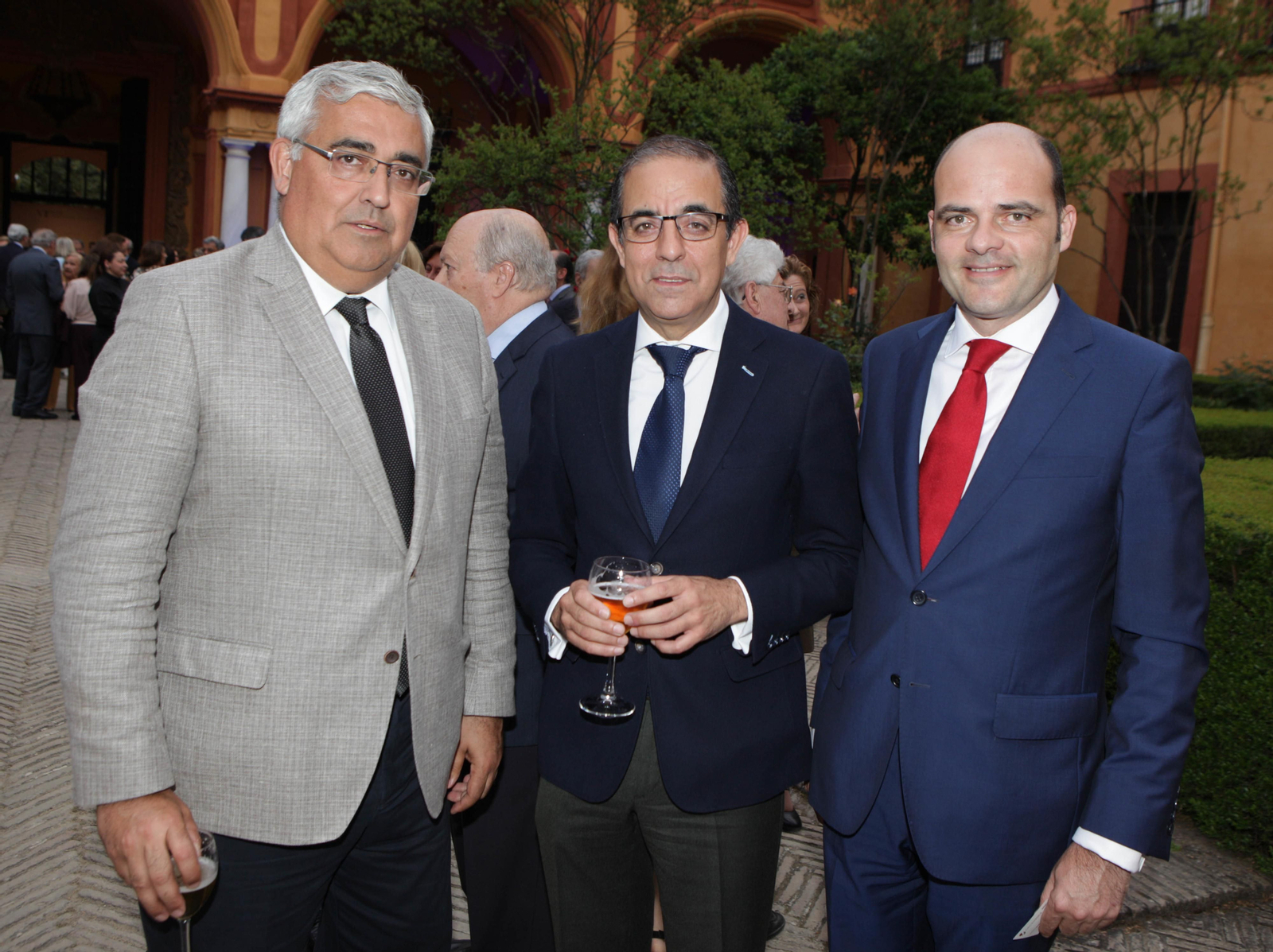 Los asistentes al VII Premio Manuel Clavero