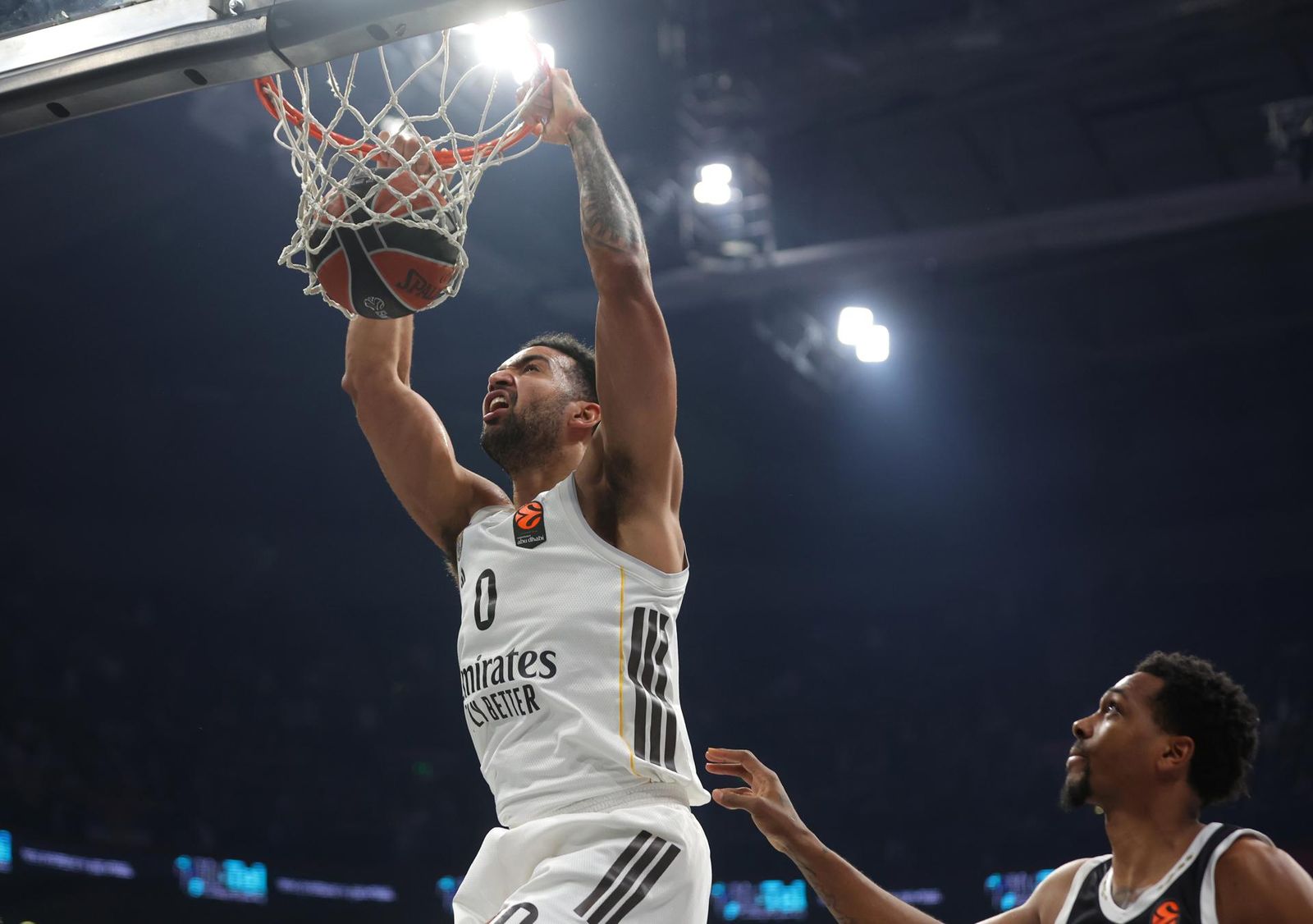 El Madrid gana con sufrimiento en Belgrado antes de ir a Málaga