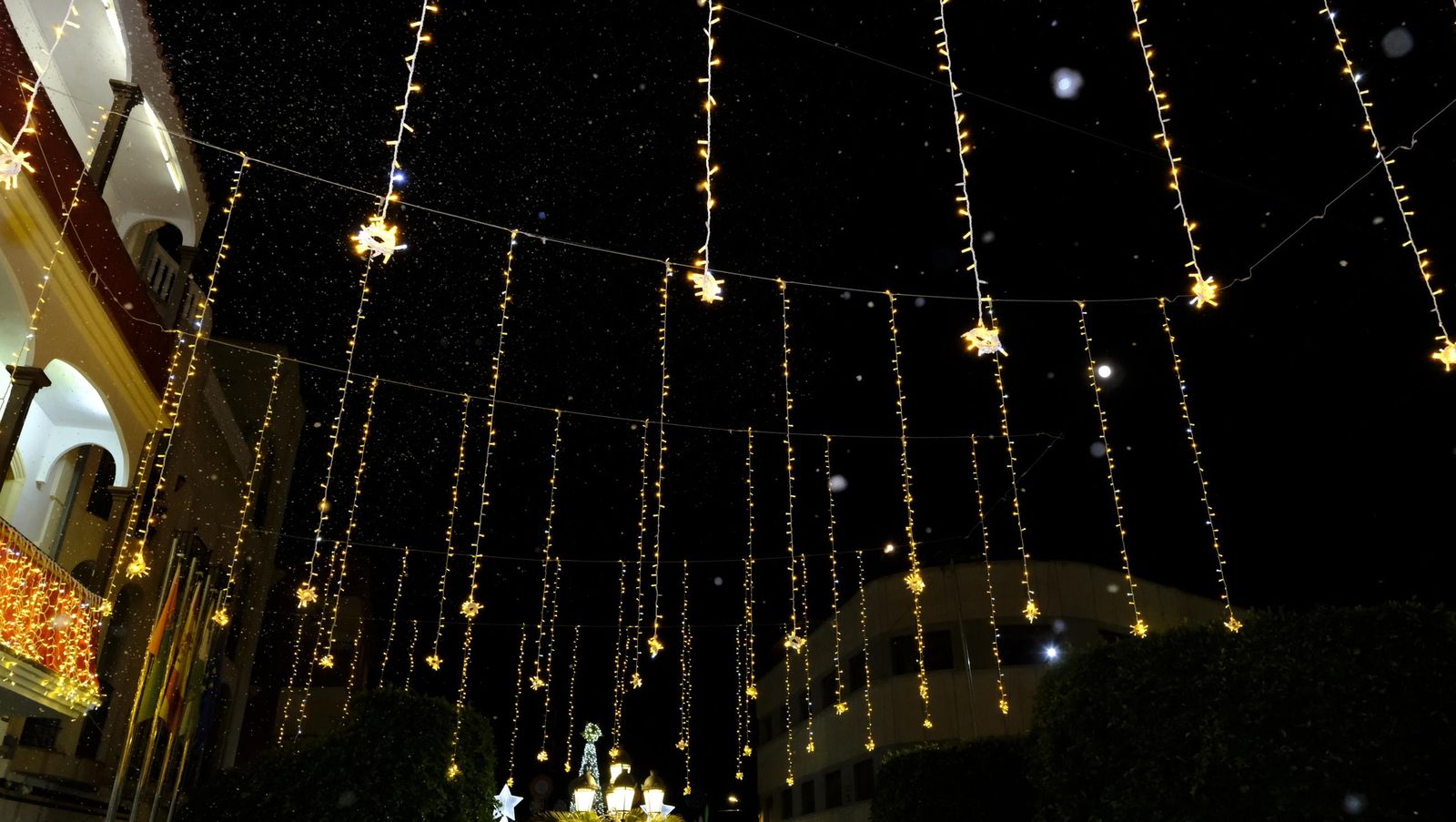 El Belén viviente de Gádor abarrota de público la plaza del pueblo, en imágenes
