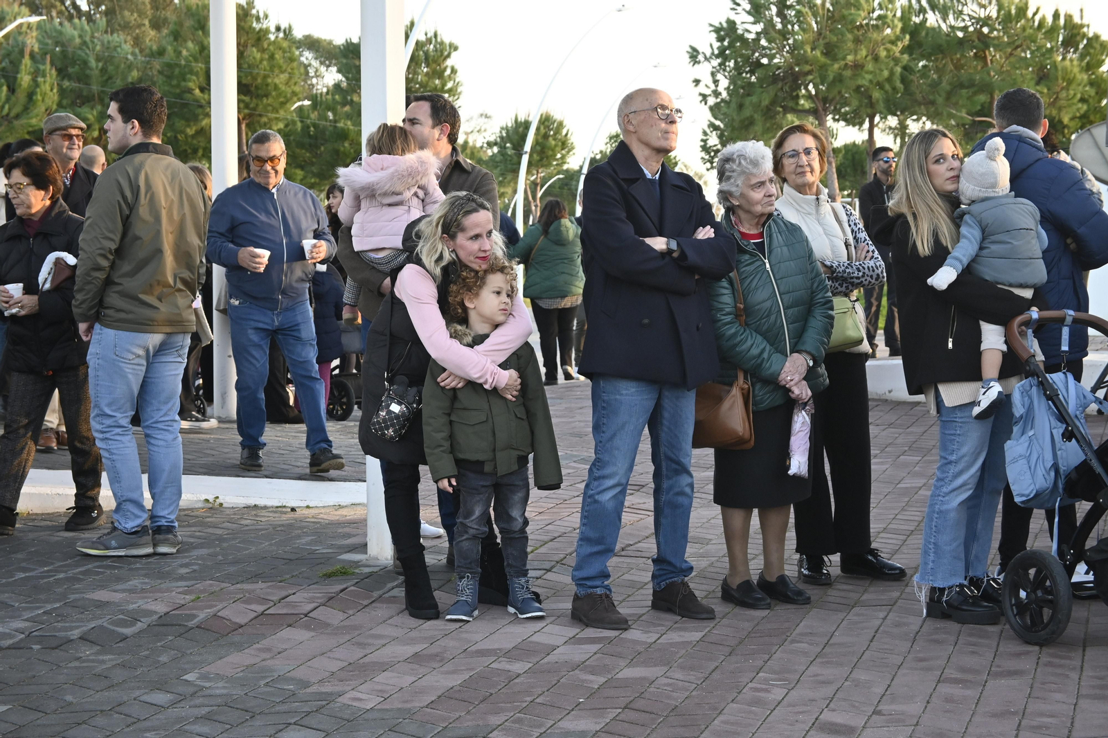 Alumbrado del Puerto de Huelva, en imágenes