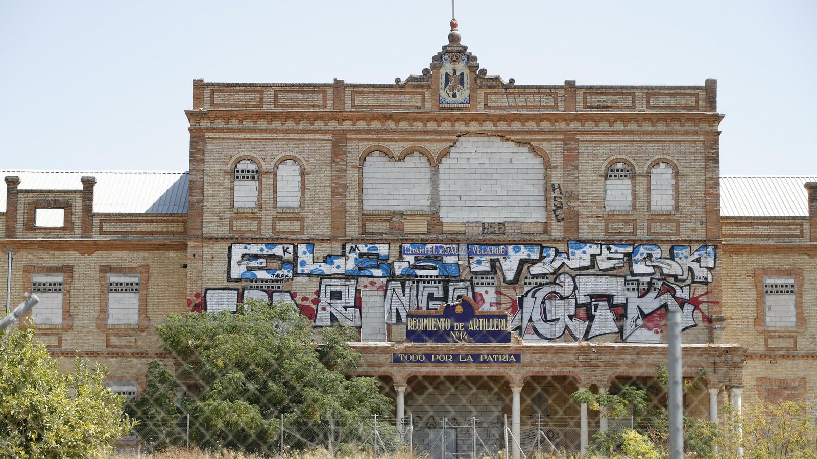El edificio principal ha sufrido expolios en los últimos años.