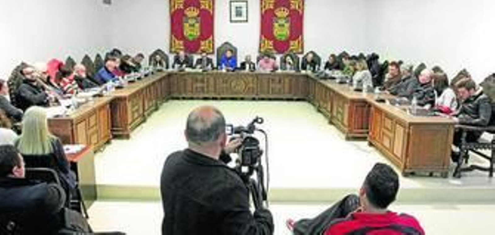 Vista general del pleno celebrado ayer.