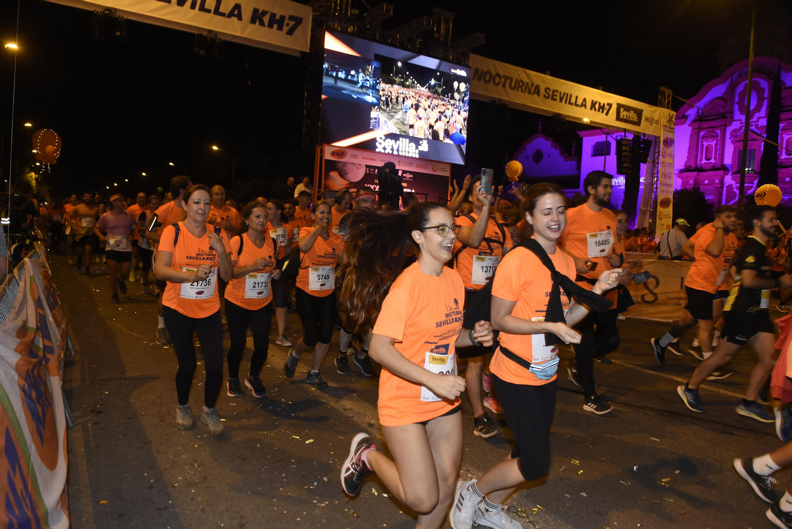 Búscate en la Carrera Nocturna 6