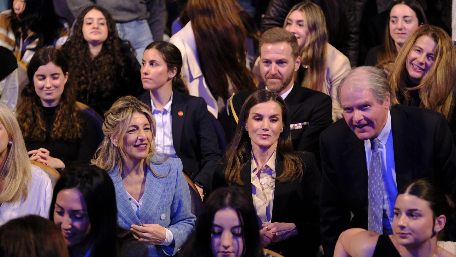 Imágenes de la Reina Letizia en el Tour del Talento en Almería
