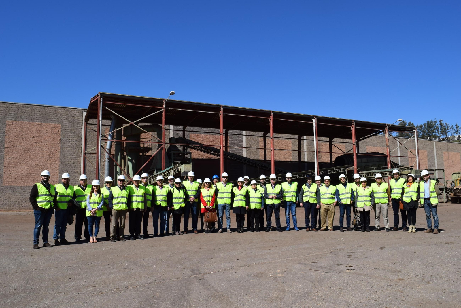 Visita de alcaldes a la Planta de Recuperación y Compostaje de Gádor.
