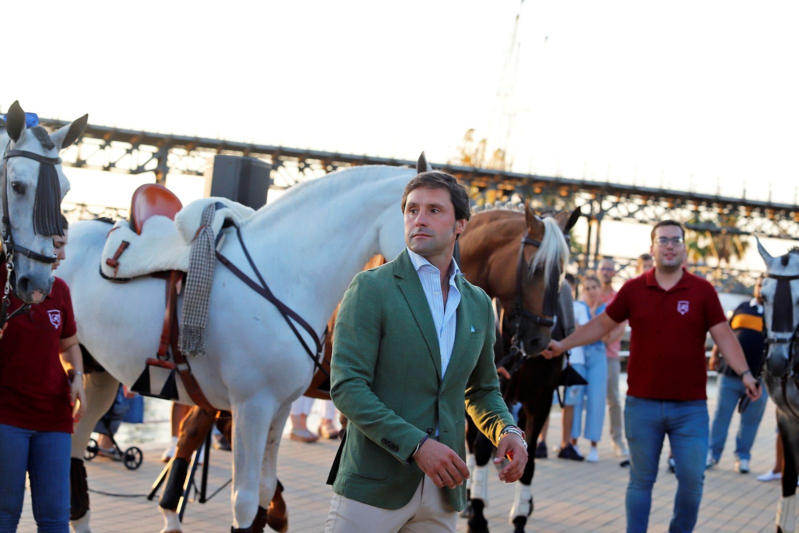 Huelva Toros: Caballos toreros frente a la mar