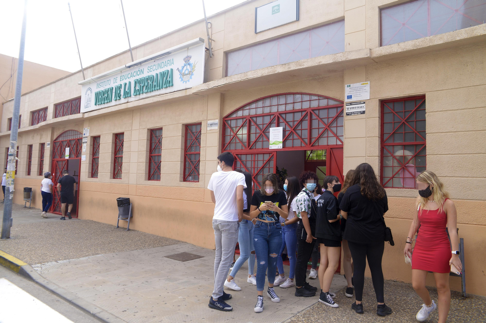 Fotos del primer día de instituto en La Línea