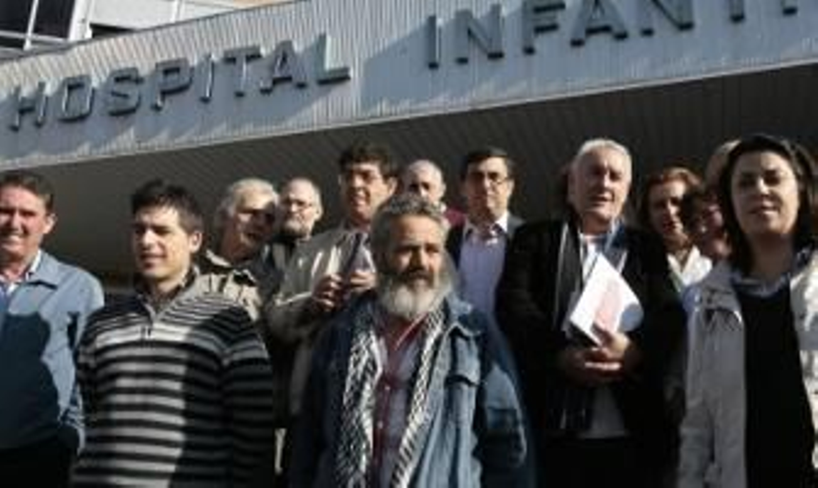 Sánchez Gordillo, con Valderas detrás.