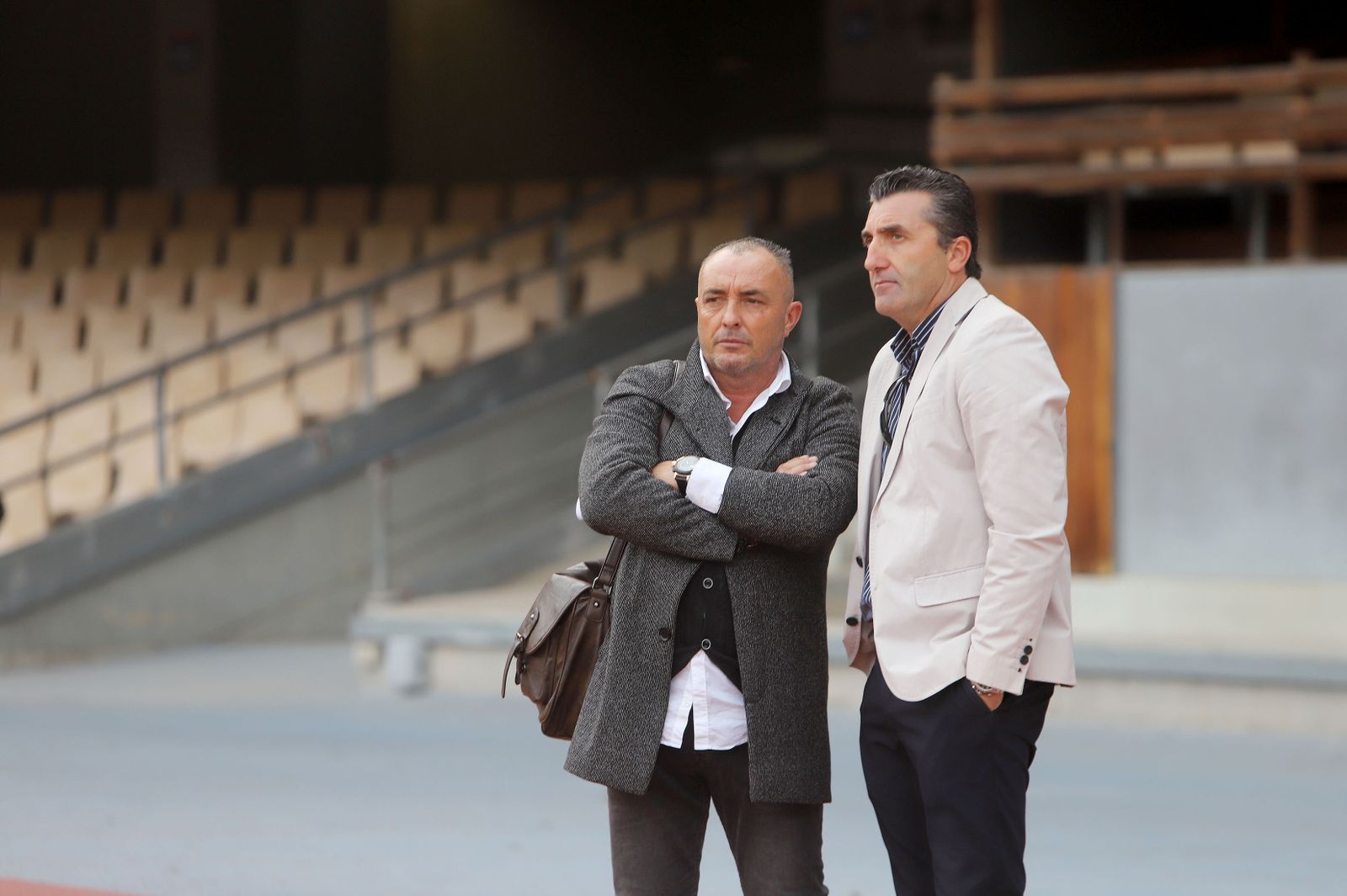 Villegas y Uribe, en Chapín en el partido frente al Betis Deportivo.