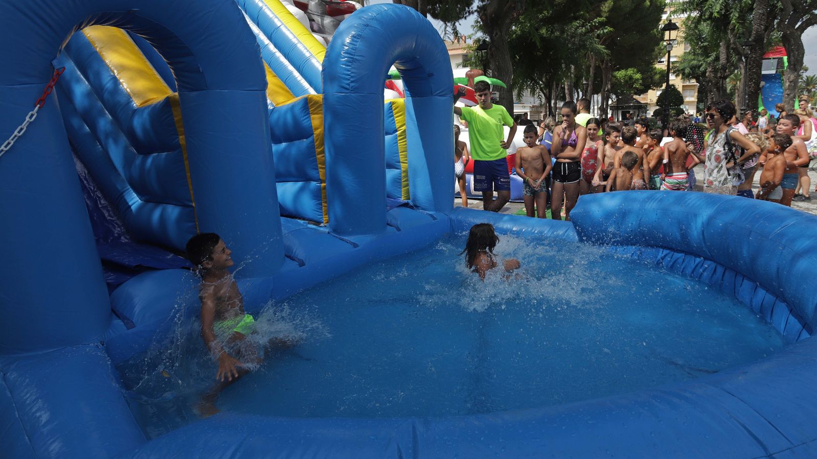 Fotos de la Fiesta del Agua en San Roque