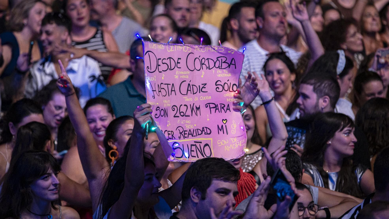 Las imágenes del concierto de despedida de Andy&Lucas en el muelle de Cádiz