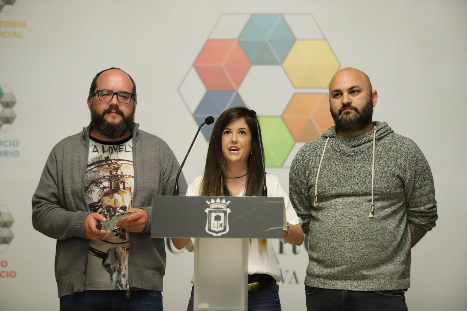 Imágenes de la entrega de los II Premios al Comercio de Huelva