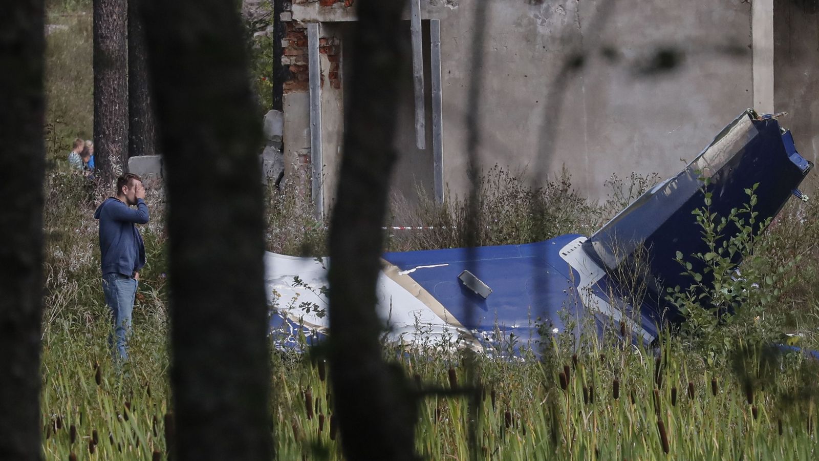 Restos del avión siniestrado este miércoles