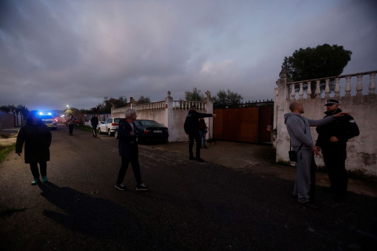 Desalojo de la urbanización La Cigüeña de Alcolea por la crecida del río Guadalquivir