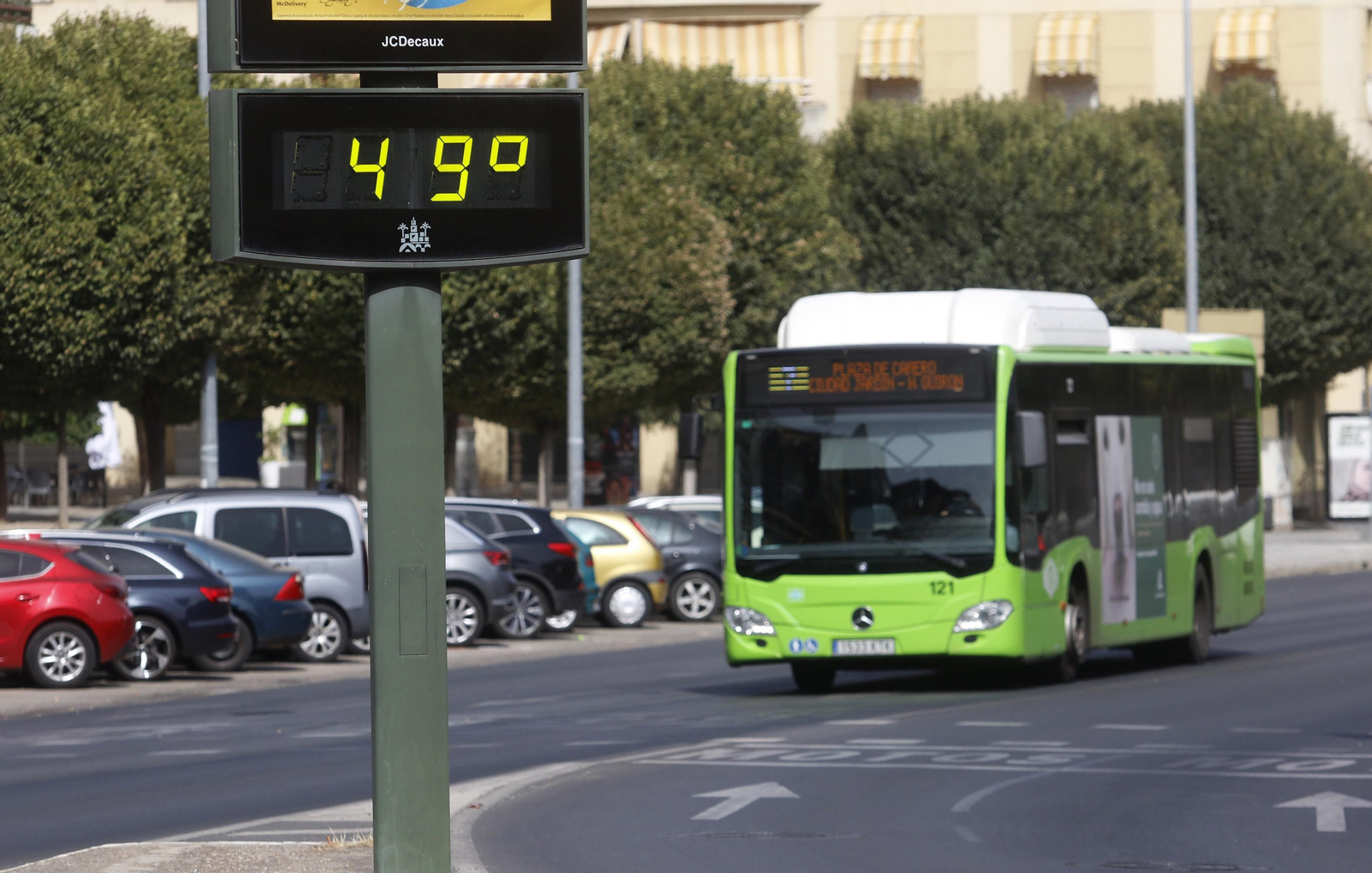 Córdoba se asfixia con las temperaturas máximas de España, en imágenes