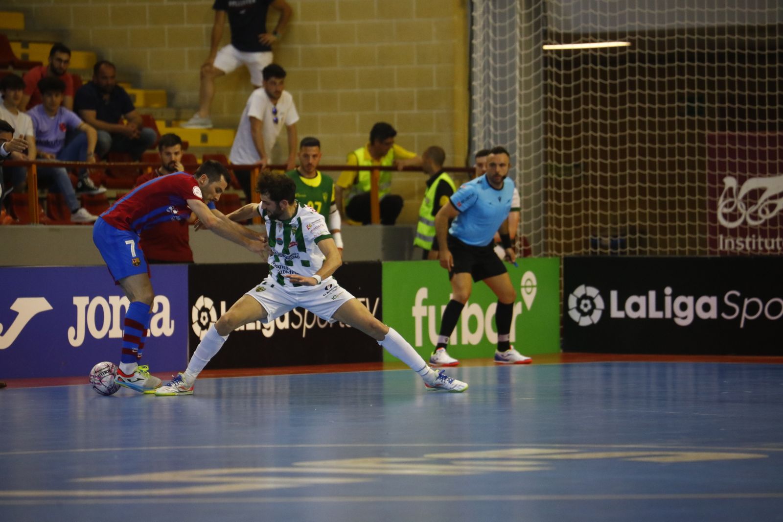 El empate del Córdoba Futsal ante el Barça, en imágenes