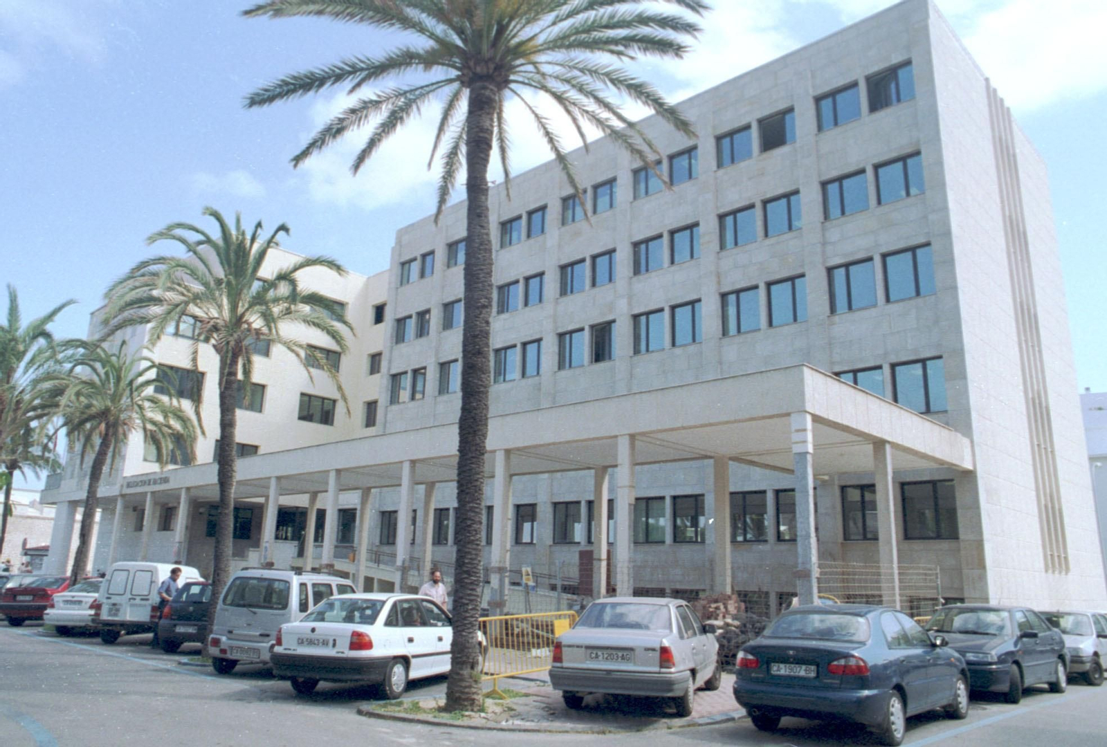 Sede de la Delegación de Hacienda en Cádiz.