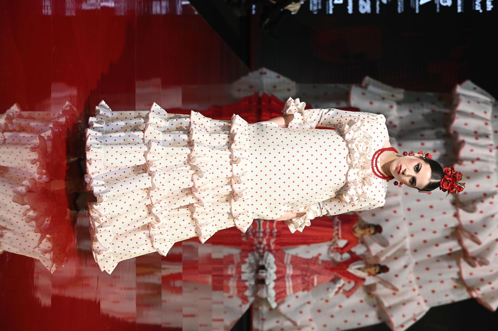 Huelva Flamenca 2026: Desfile de Raquel Muñoz