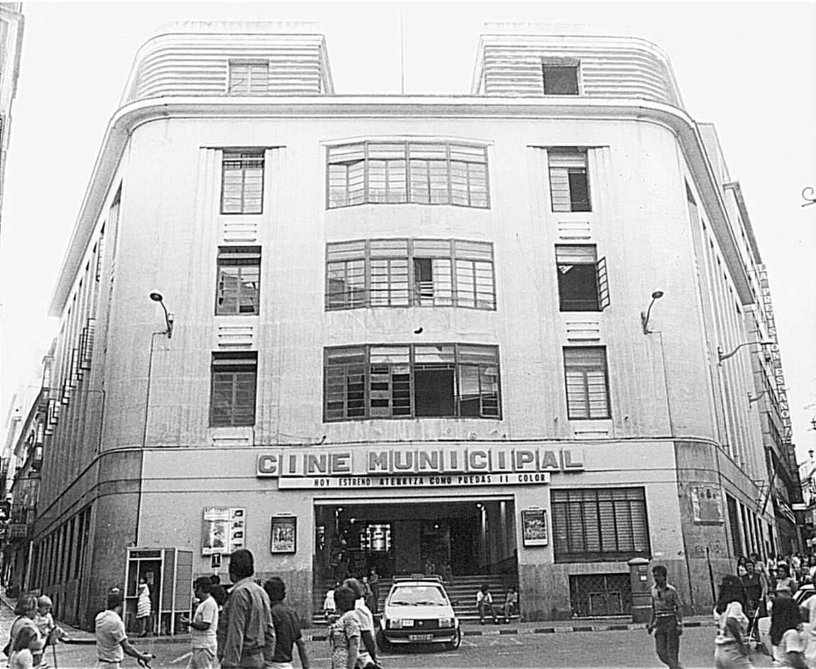 Un recorrido en imágenes por la historia de los cines en Cádiz