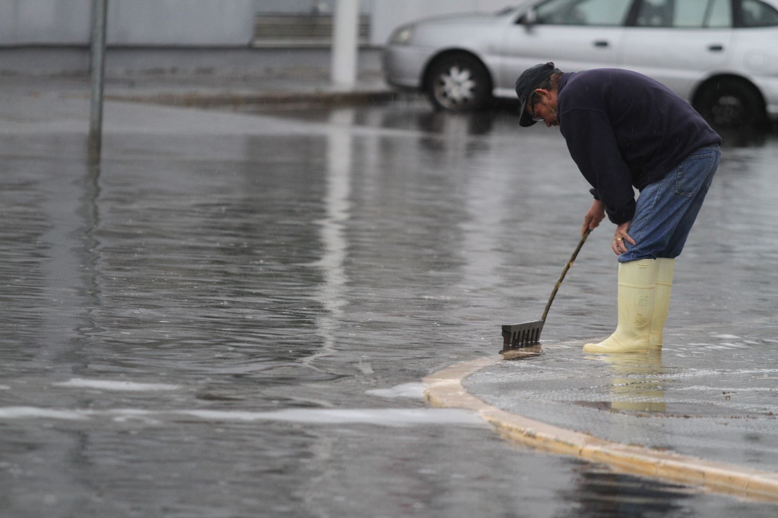Imágenes de las consecuencias de las lluvias en Punta Umbría