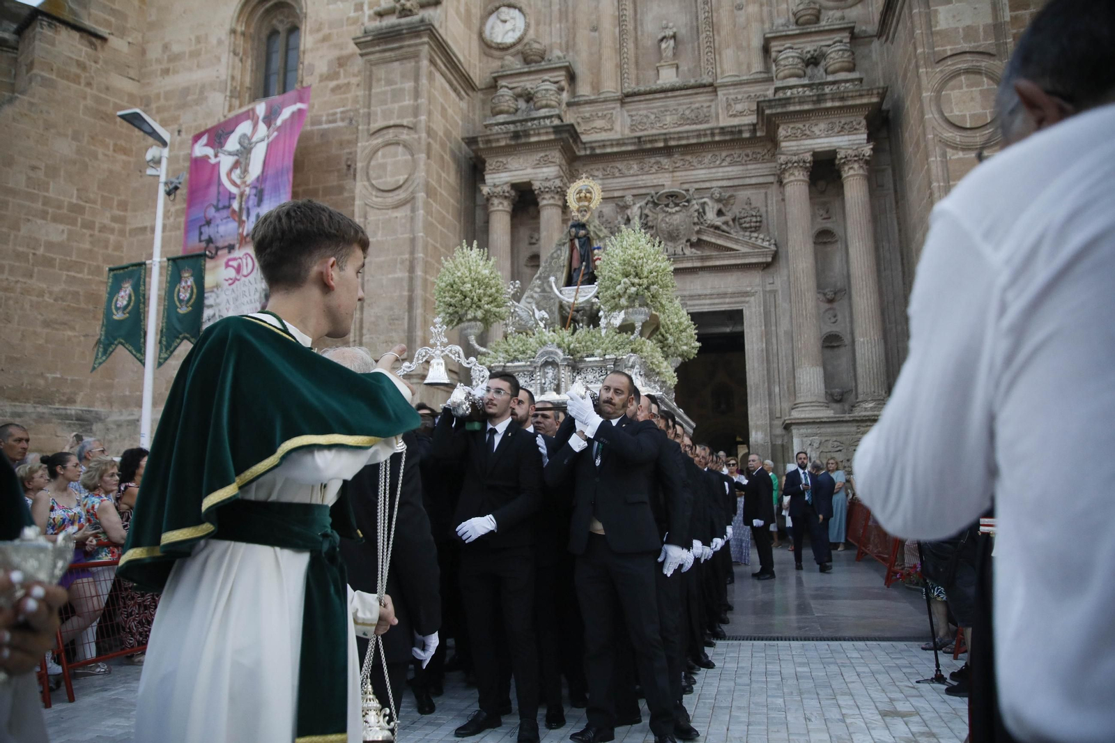 Las mejores imágenes de la procesión Stma. Virgen del Mar, acompañada por San Indalecio