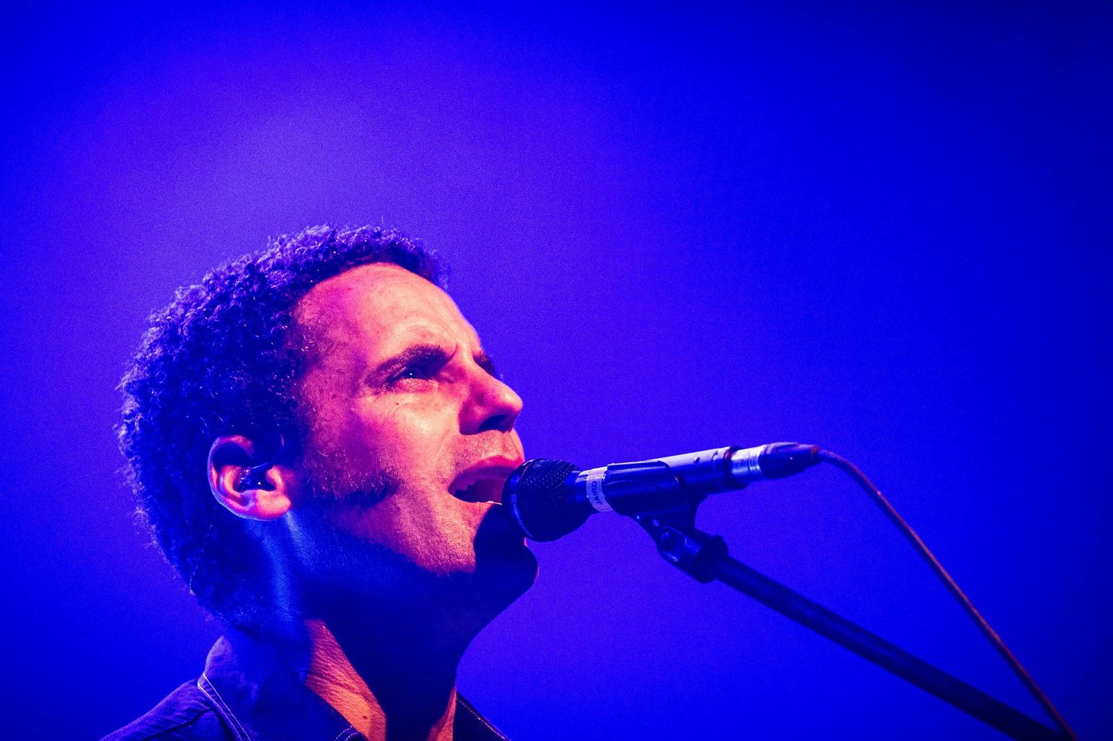 Espectacular concierto de Depedro en el Teatro de las Cortes de San Fernando