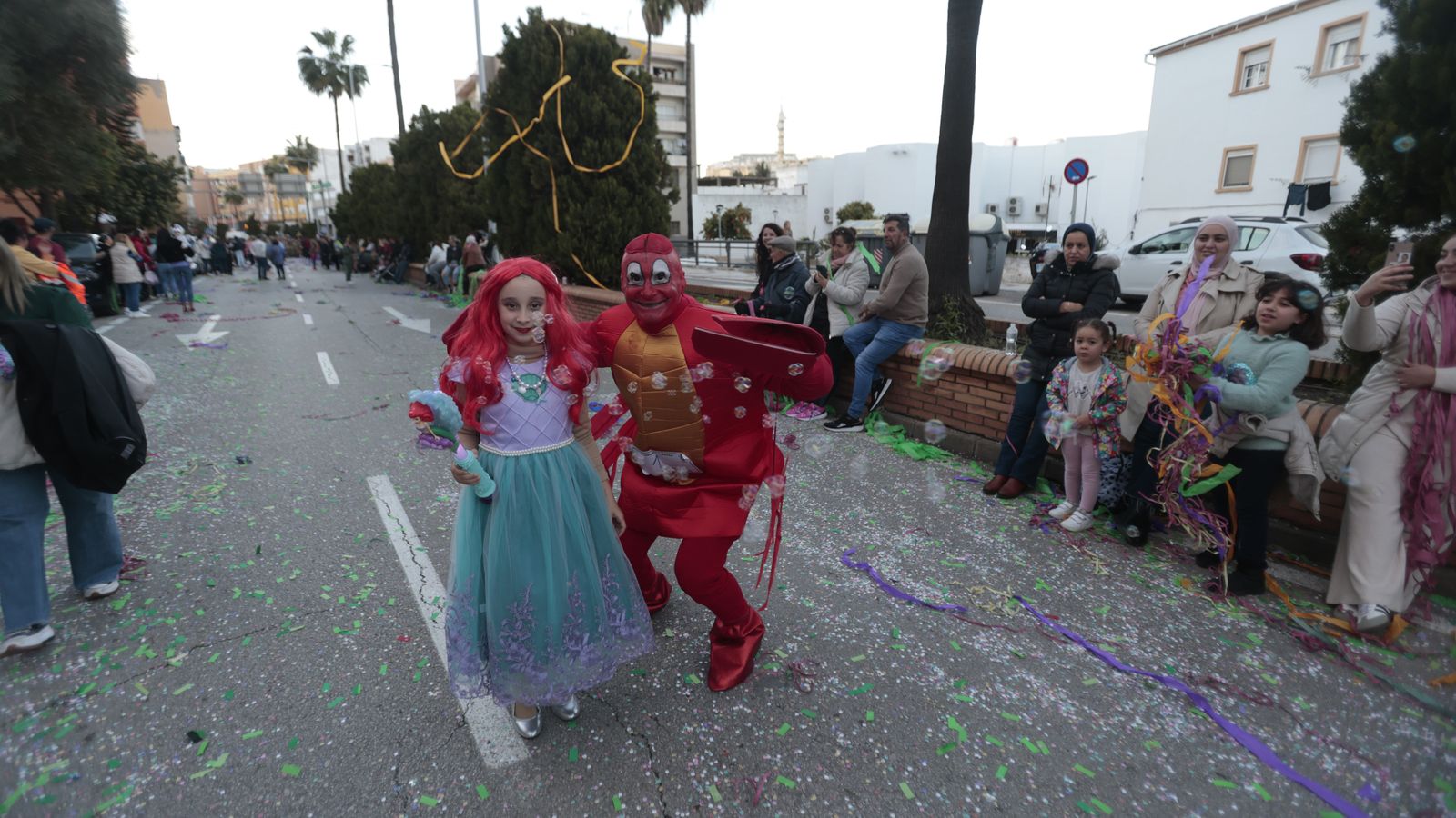 Búscate en las fotos de la cabalgata del Carnaval de Algeciras