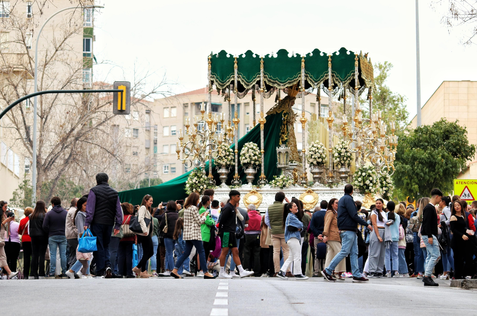 Nueva Esperanza en el Martes Santo de Málaga, en fotos