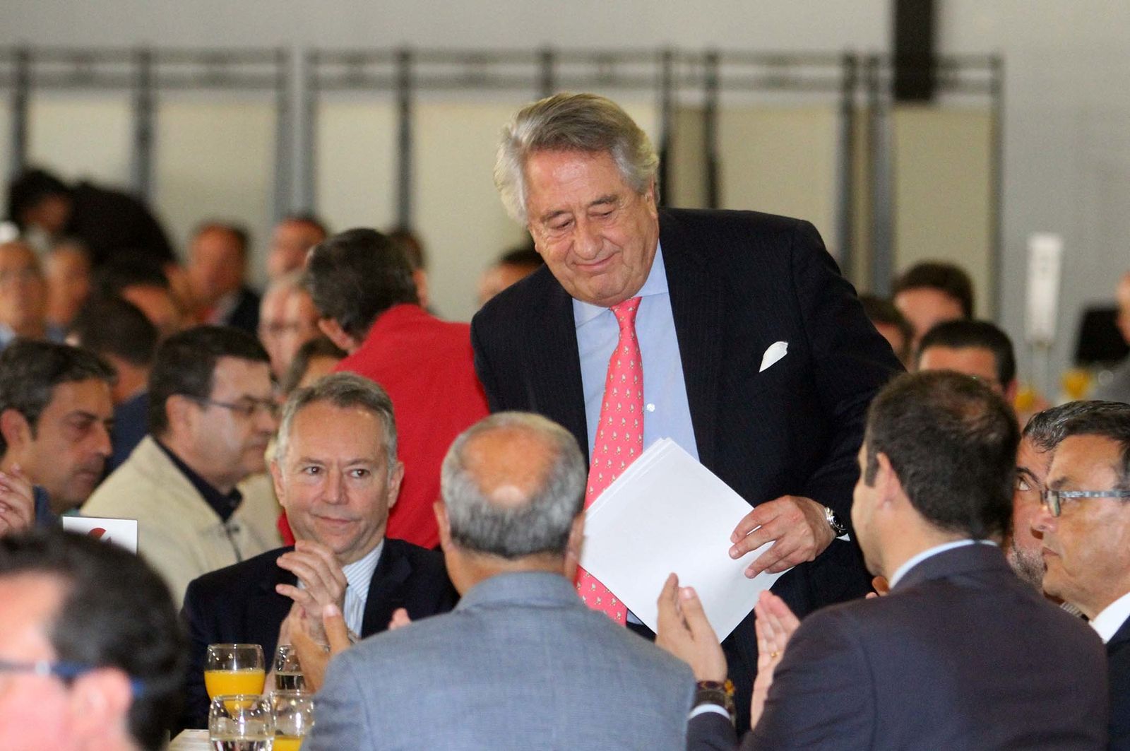 Imágenes del Desayuno Informativo del Grupo Joly con Javier Targhetta