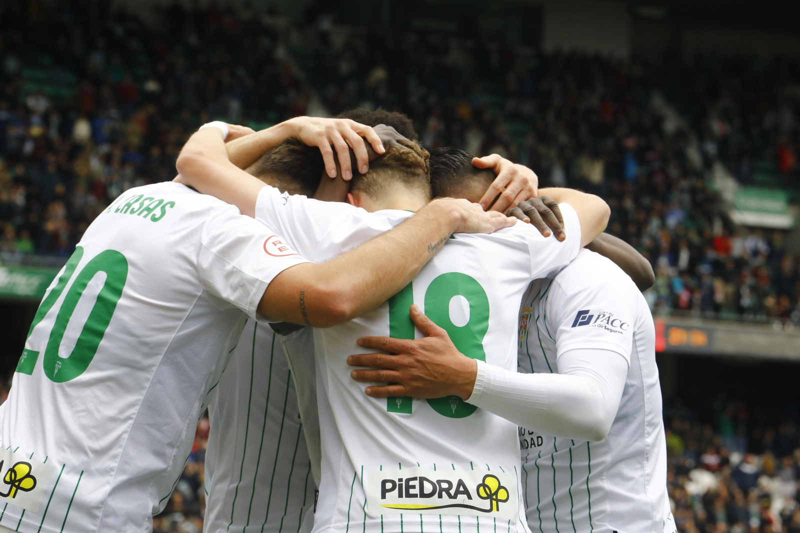 La victoria del Córdoba CF ante la Cultural Leonesa, en imágenes