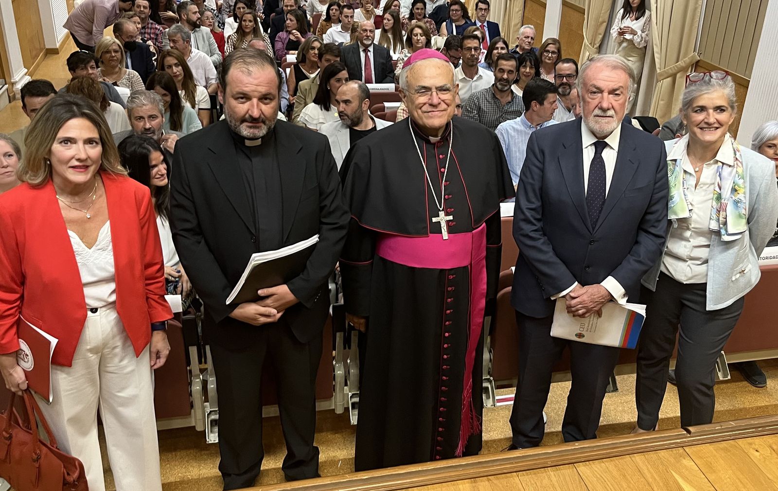 Un momento de la inauguración del curso de la Fundación Santos Mártires.