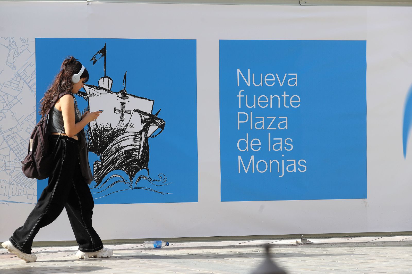 Imágenes del ambiente en la mañana de carnaval en Huelva