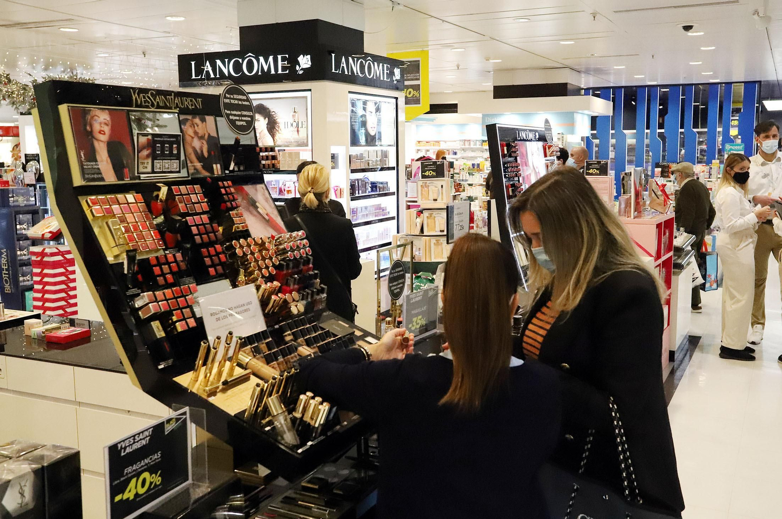 Imágenes del "Black Friday" en el Corte Inglés Imágenes del "Black Friday" en el Corte Inglés