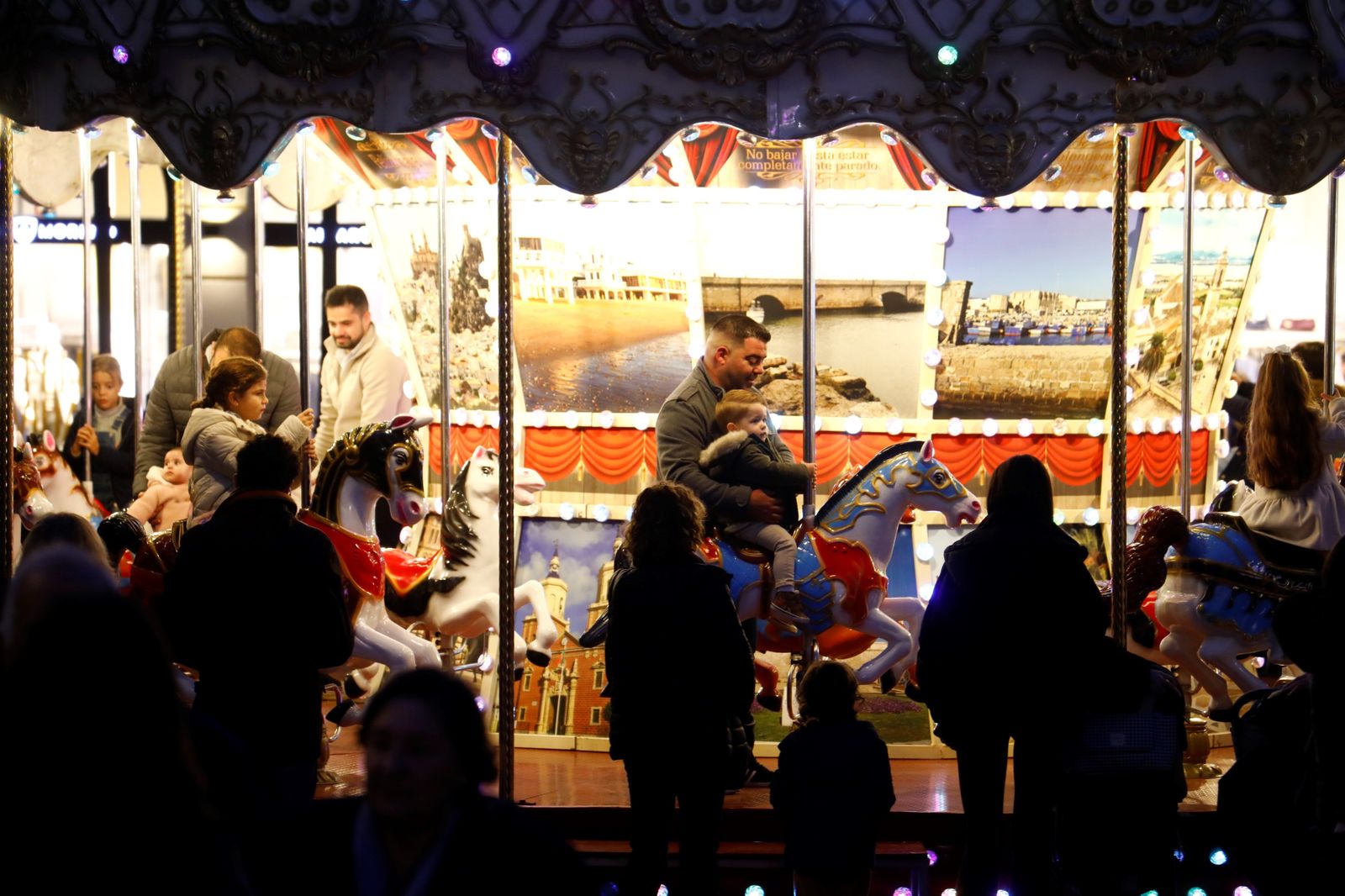 Las calles de Córdoba, repletas en el puente de diciembre, en imágenes