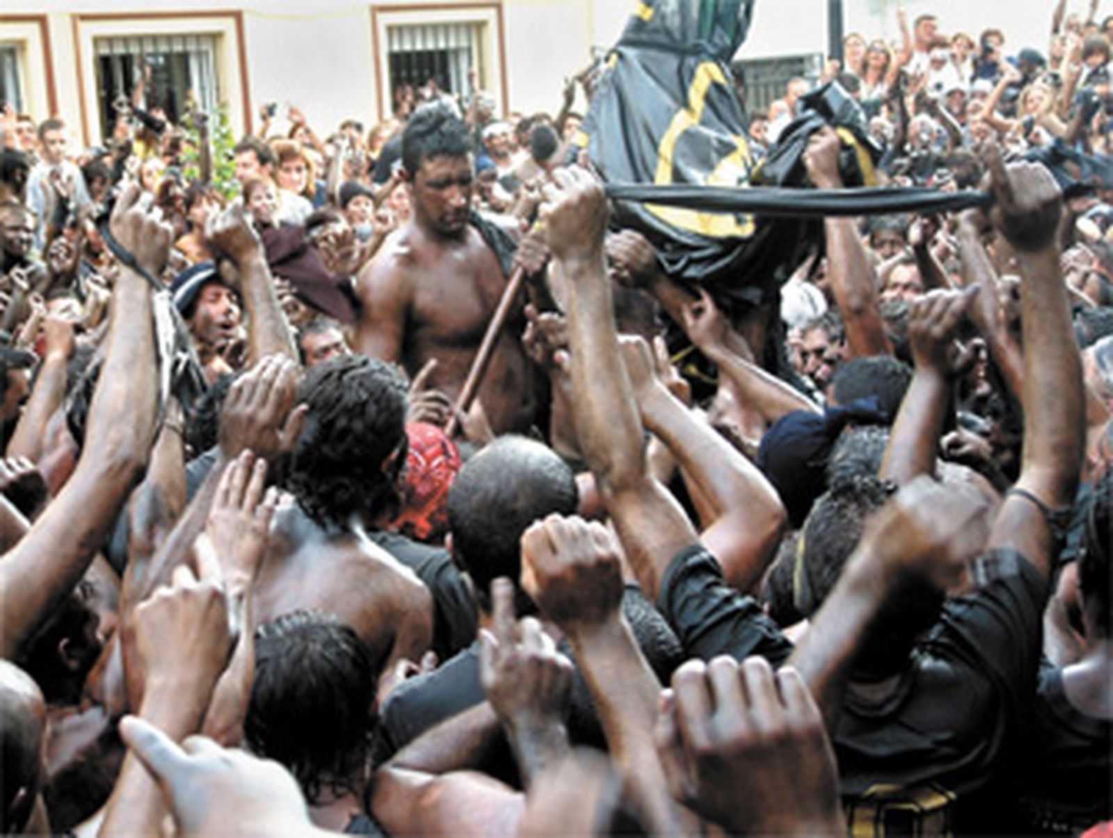 El Cascamorras llega hoy a Baza para intentar sin éxito recuperar la Virgen de la Piedad