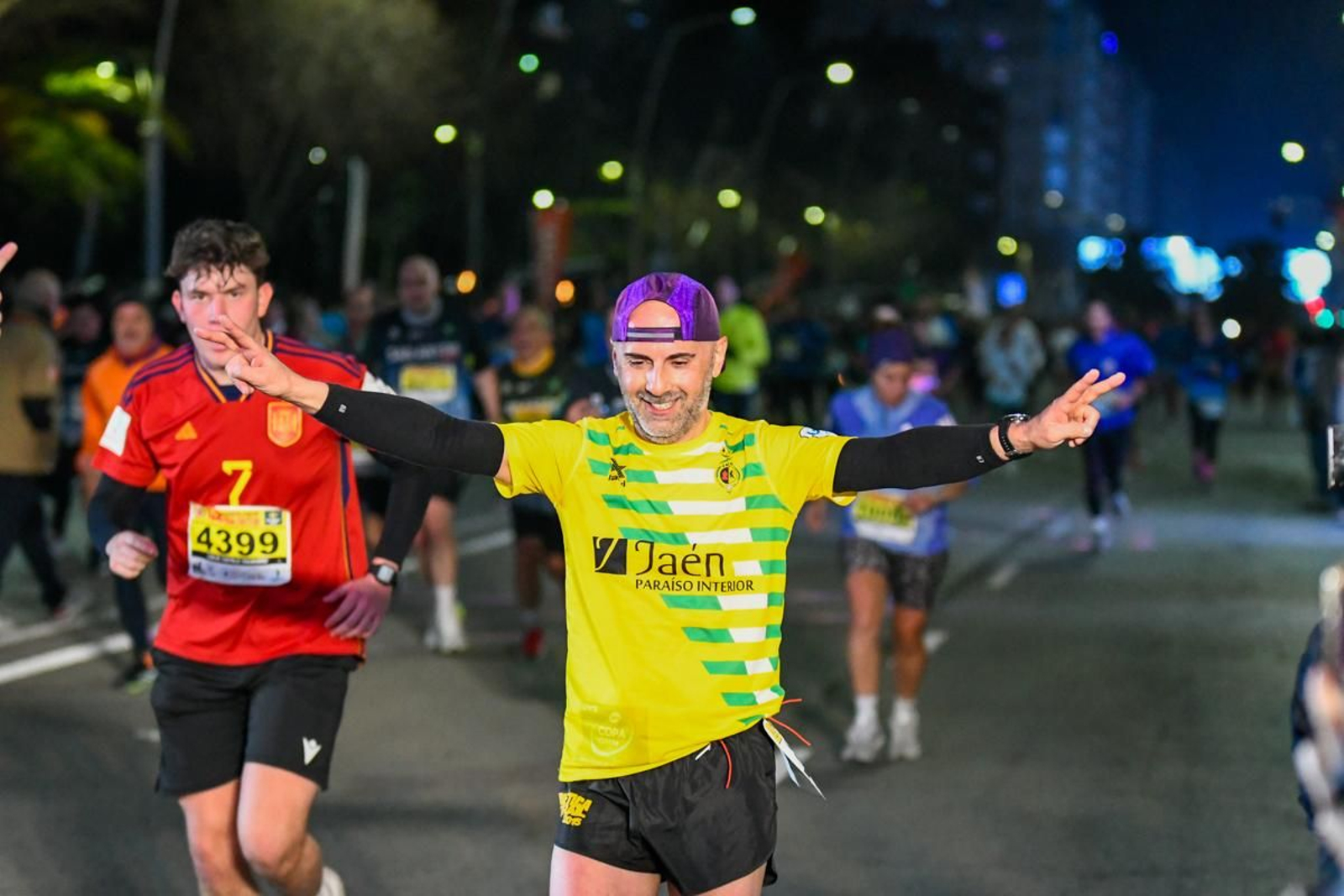 En imágenes: búscate en tu llegada a meta de la Carrera de San Antón 2025 (9)